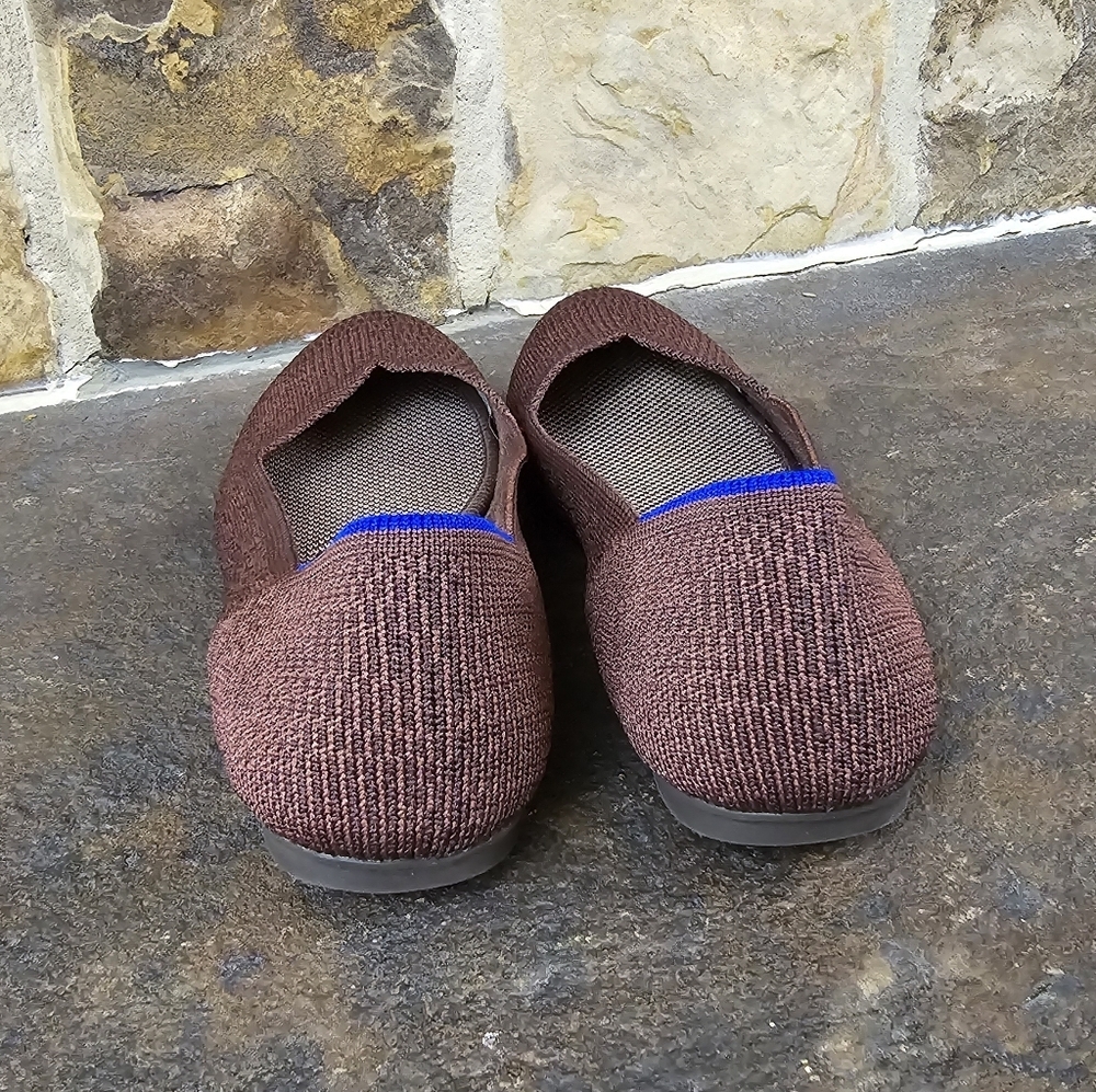 Rothys 7.5 Truffle Python Flats Shoes Retired - image 3